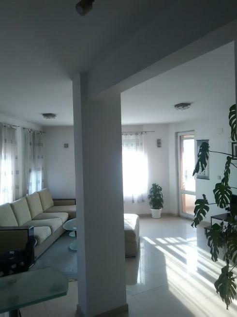 2 Rooms Apartment Plovdiv Kichuk Paris Kültér fotó